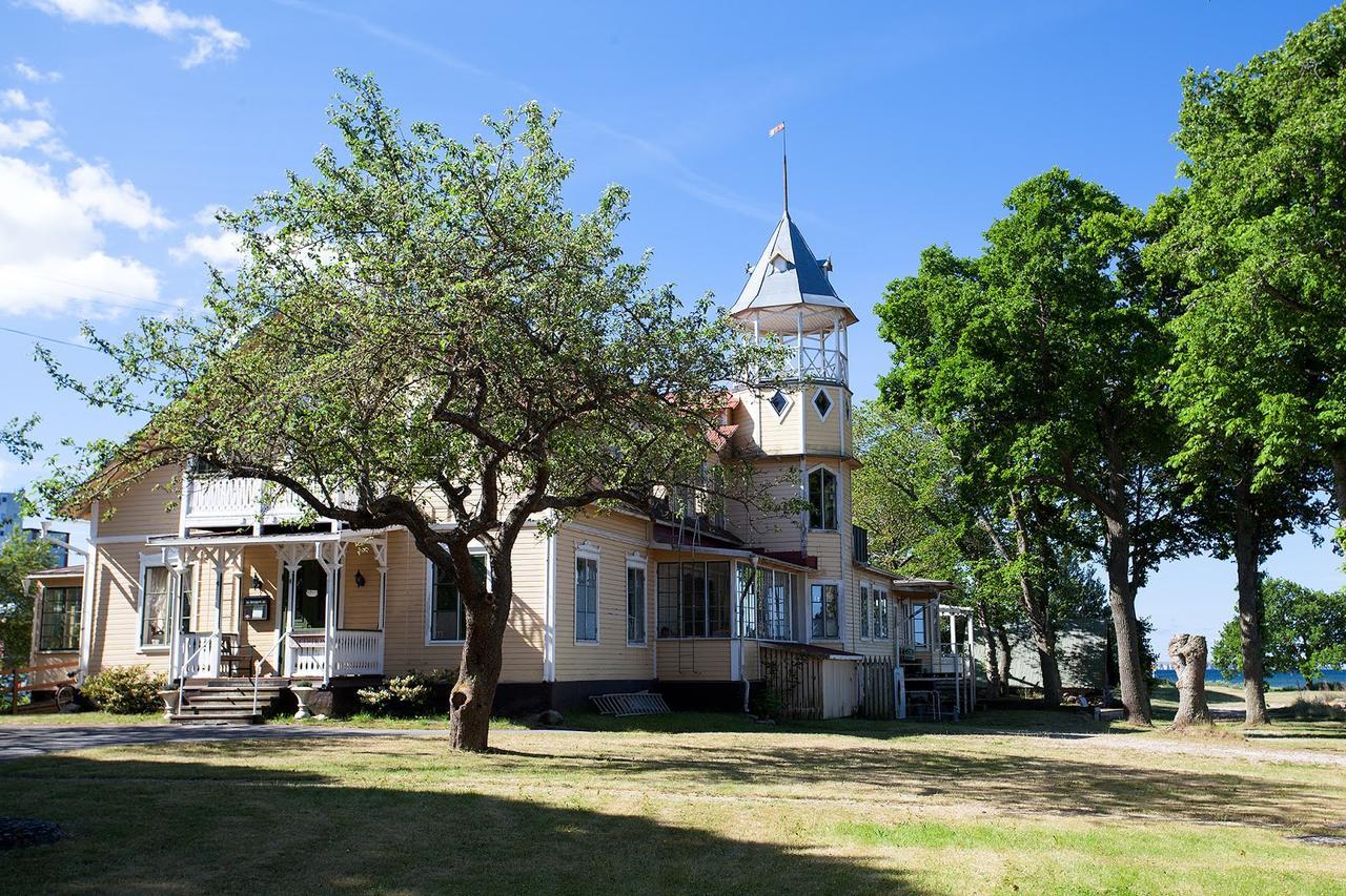 Warfsholm Hotel Klintehamn Exterior photo